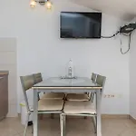 With Parking Space Marusici, Omis - 1131 * Mimice
