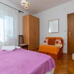Apartman With Parking Space Marusici, Omis - 1131 *