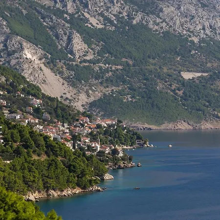 With A Parking Space Marusici, Omis - 1131 Apartment