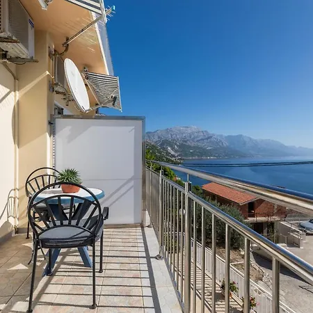 Apartament With Parking Space Marusici - Omis - 1131 Mimice