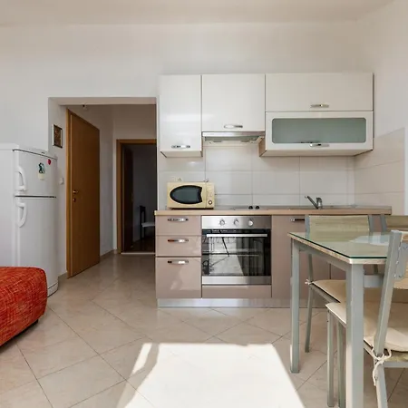 Apartment With A Parking Space Marusici, Omis - 1131