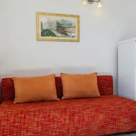 Apartament With Parking Space Marusici - Omis - 1131 Mimice