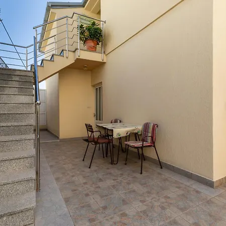 With Parking Space Marusici, Omis - 1131 * Mimice